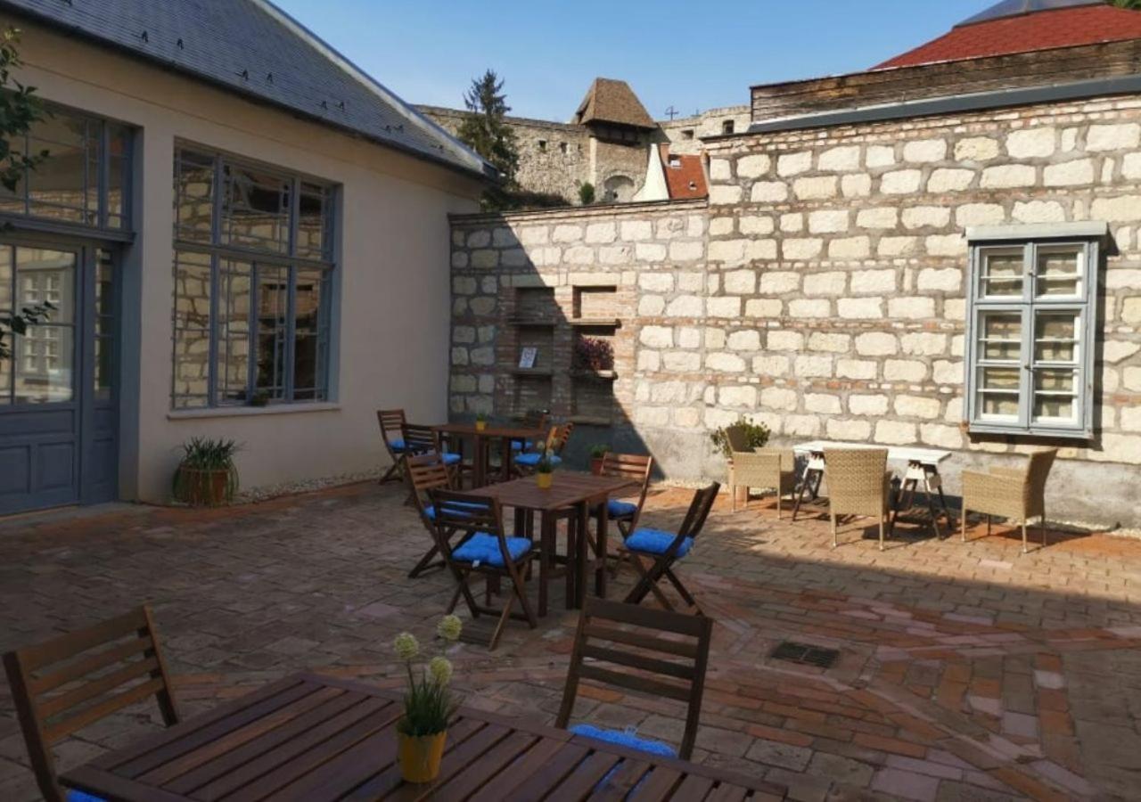 Villa Florencia Eger Extérieur photo