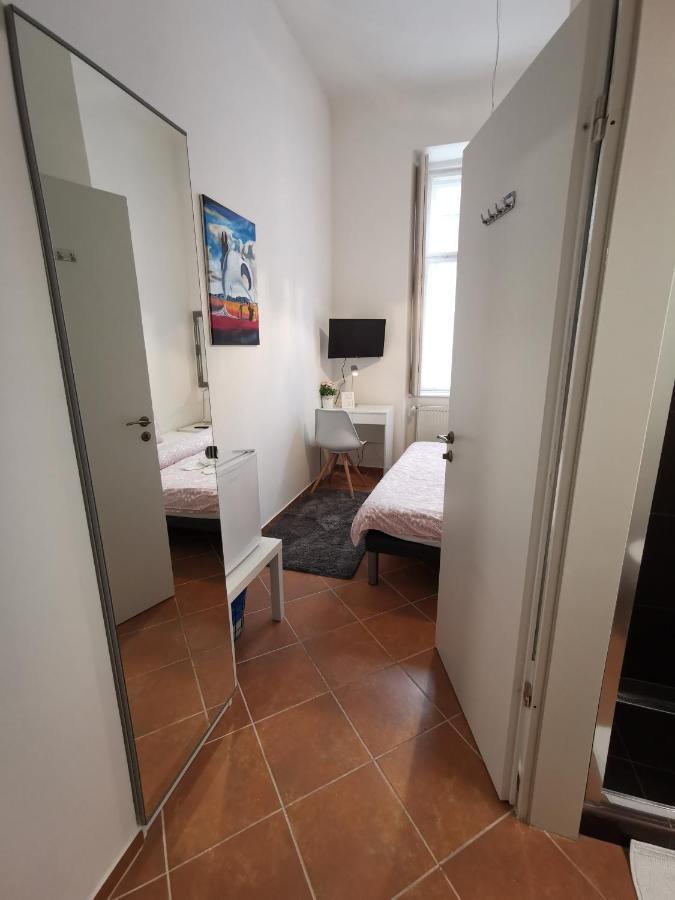 Villa Florencia Eger Extérieur photo
