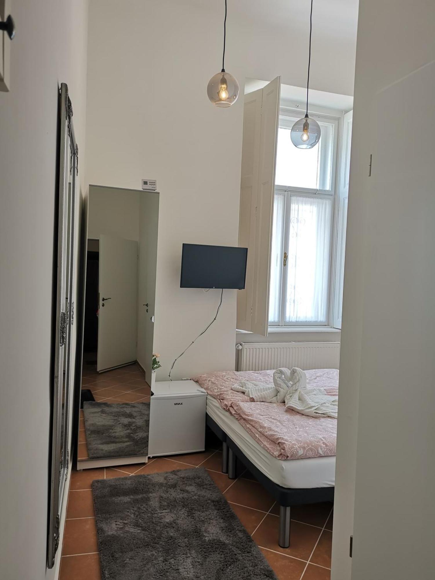 Villa Florencia Eger Extérieur photo