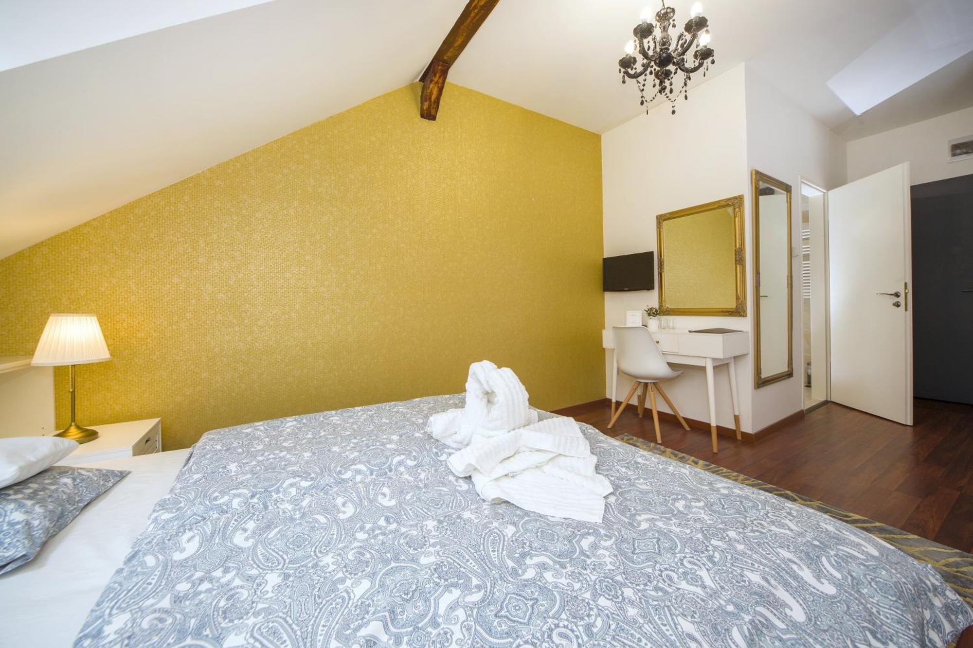 Villa Florencia Eger Extérieur photo